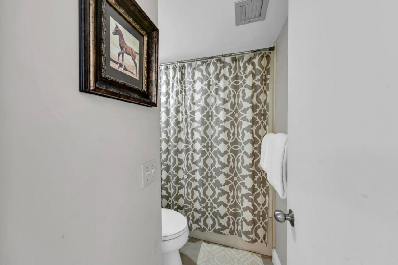Mainsail 131 - Beachfront 2Br With Free Seasonal Beach Service Destin Eksteriør bilde